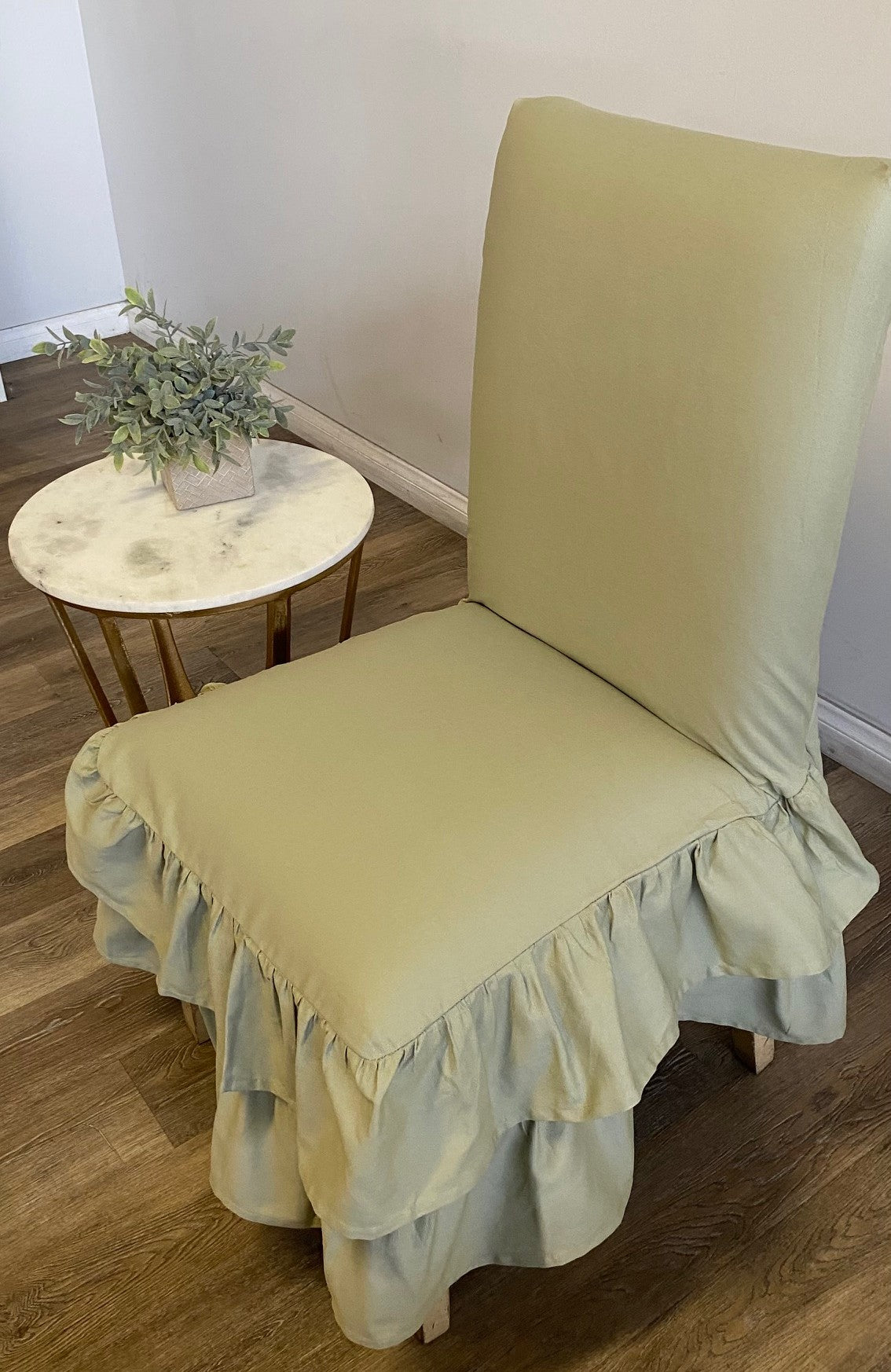 Short Two-Tier Ruffle Dining Chair Slipcover